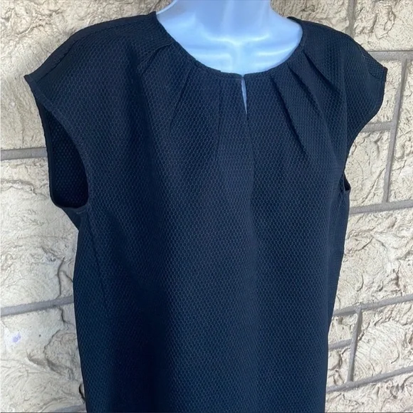 J Crew Tunic Blouse Dark Navy Honeycomb Cocoon Casual career Size 6 - Picture 10 of 10